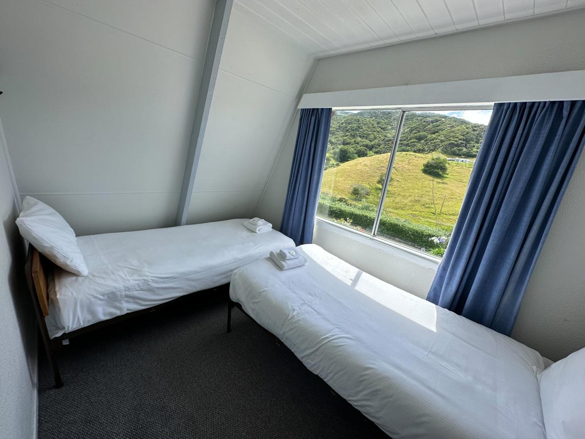 Pohutukawa Coastal Chalets Coromandel Phòng bức ảnh